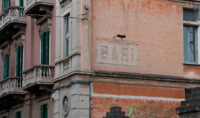 Una barca, un fiume, un forte, un condottiero: qual  la vera origine del nome 